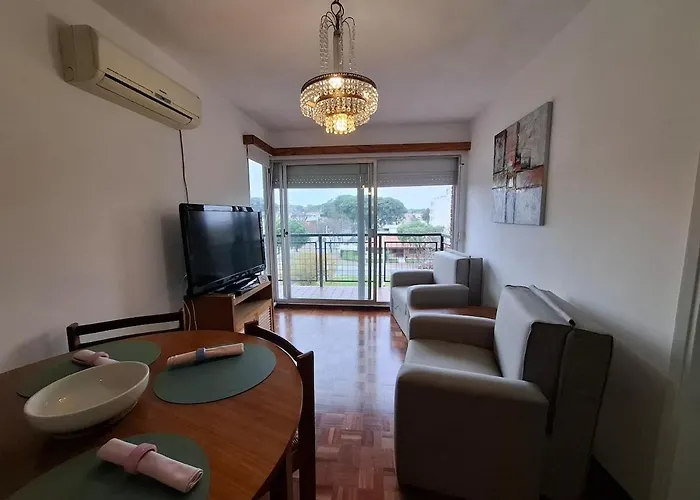 Apartamento A 300 Metros Del Mar En Malvin, Montevideo